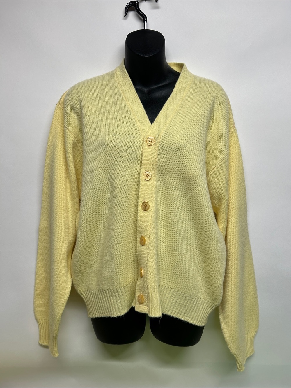 S Yellow V-Neck Button Cardigan Sweater - Women vintage mainliner size large